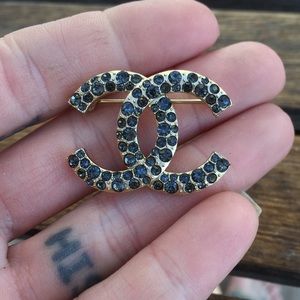 Small Gold & black crystal Chanel CC brooch